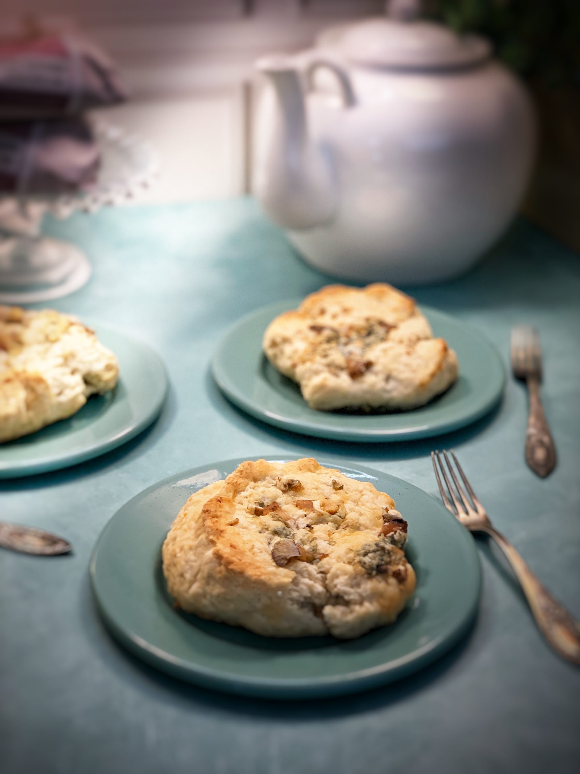 Pera Rostizada con Queso Azul y Nuez